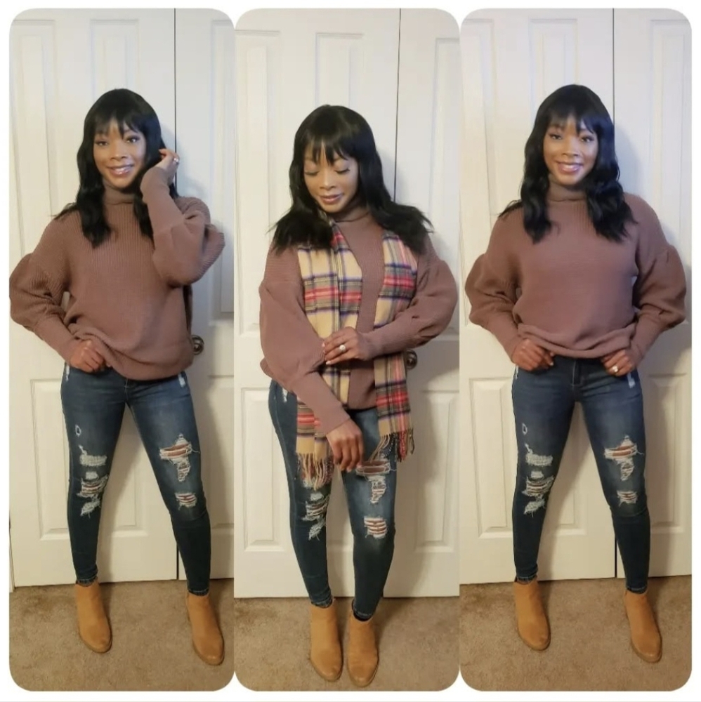 New With Tags Cute Puff Sleeve Turtle Neck Sweater.